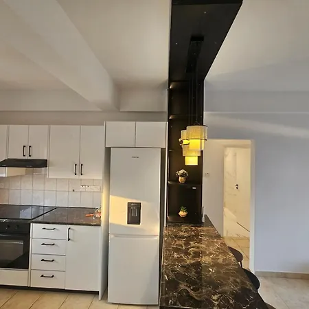Pearl Wave Pernera Apartment *