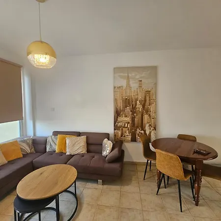 Pearl Wave Pernera * Paralimni